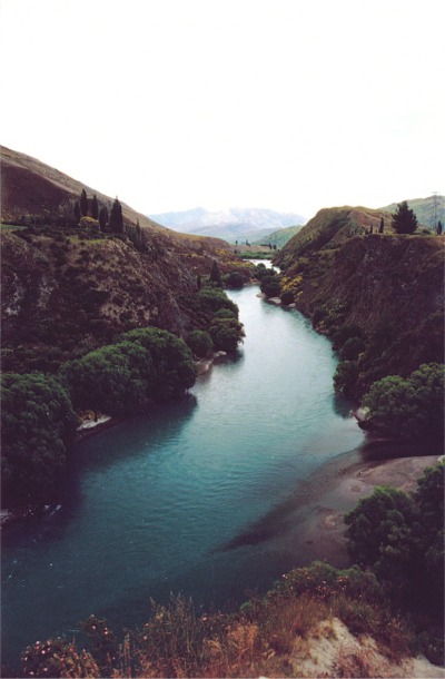 nz kawarau river 02.jpg